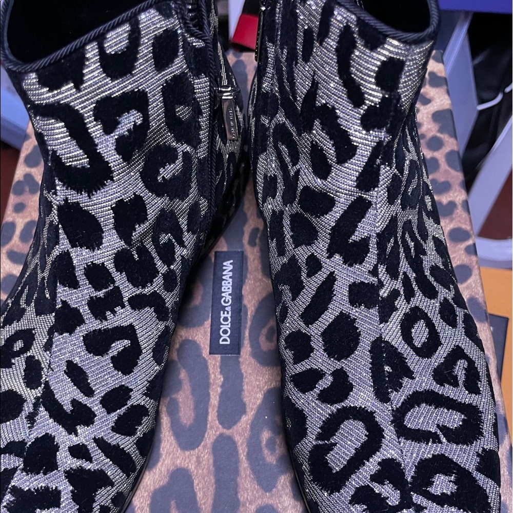Dolce&Gabbana Animal Print Boots 38 - EUC